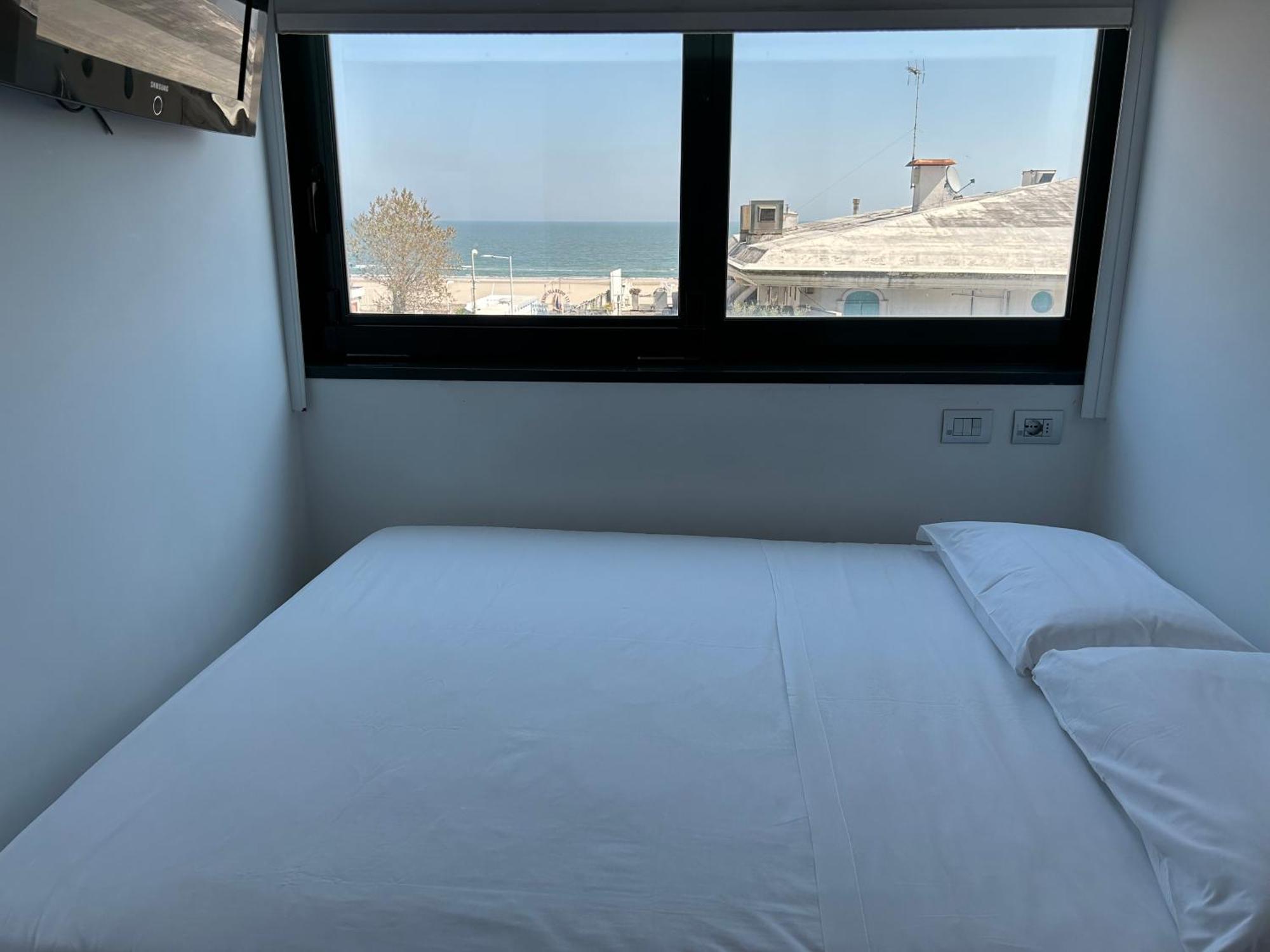 Hotel Perla - The Storyhoteller Riccione Exterior photo